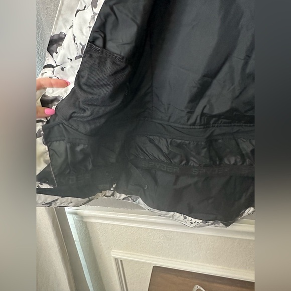 Spyder Syncere Snowboarding ski Jacket size 4 - Picture 6 of 9